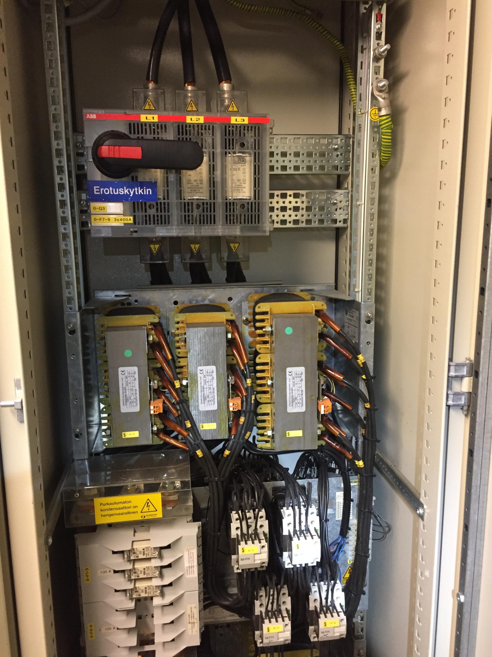 kompensointilaitteisto